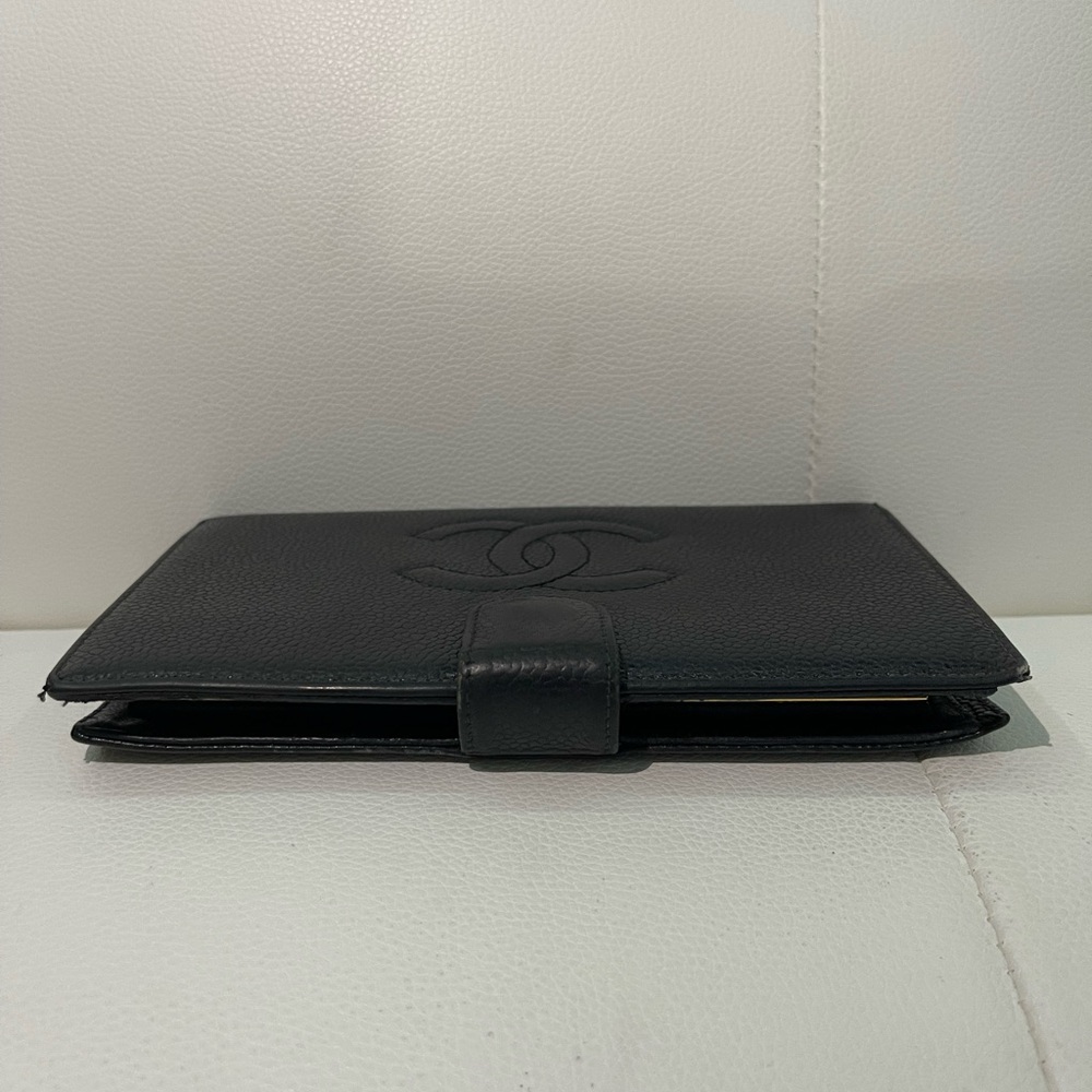 Authentic CHANEL Long Caviar Leather CC Bifold Flap Wallet - Picture 7 of 13